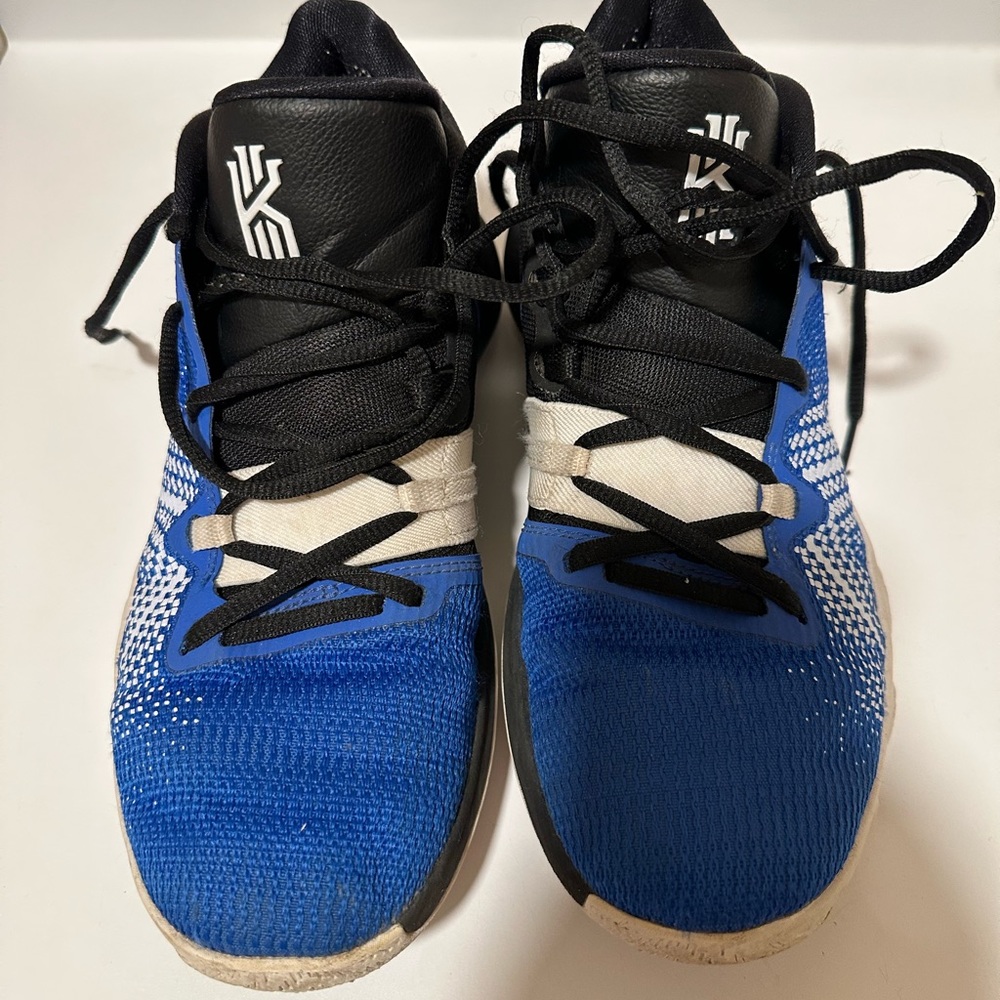 Nike Kyrie flytrap - Picture 1 of 5
